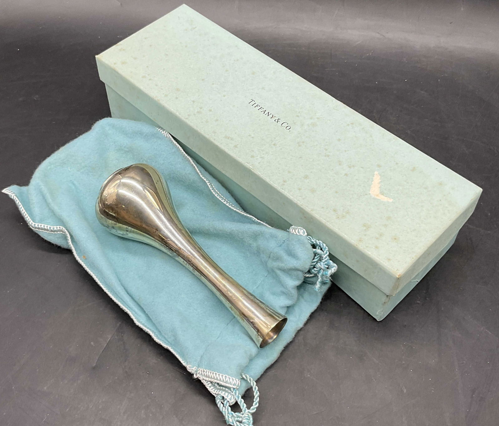 TIFFANY & CO. MAKERS STERLING Silver Vase, Box (1 of 8)