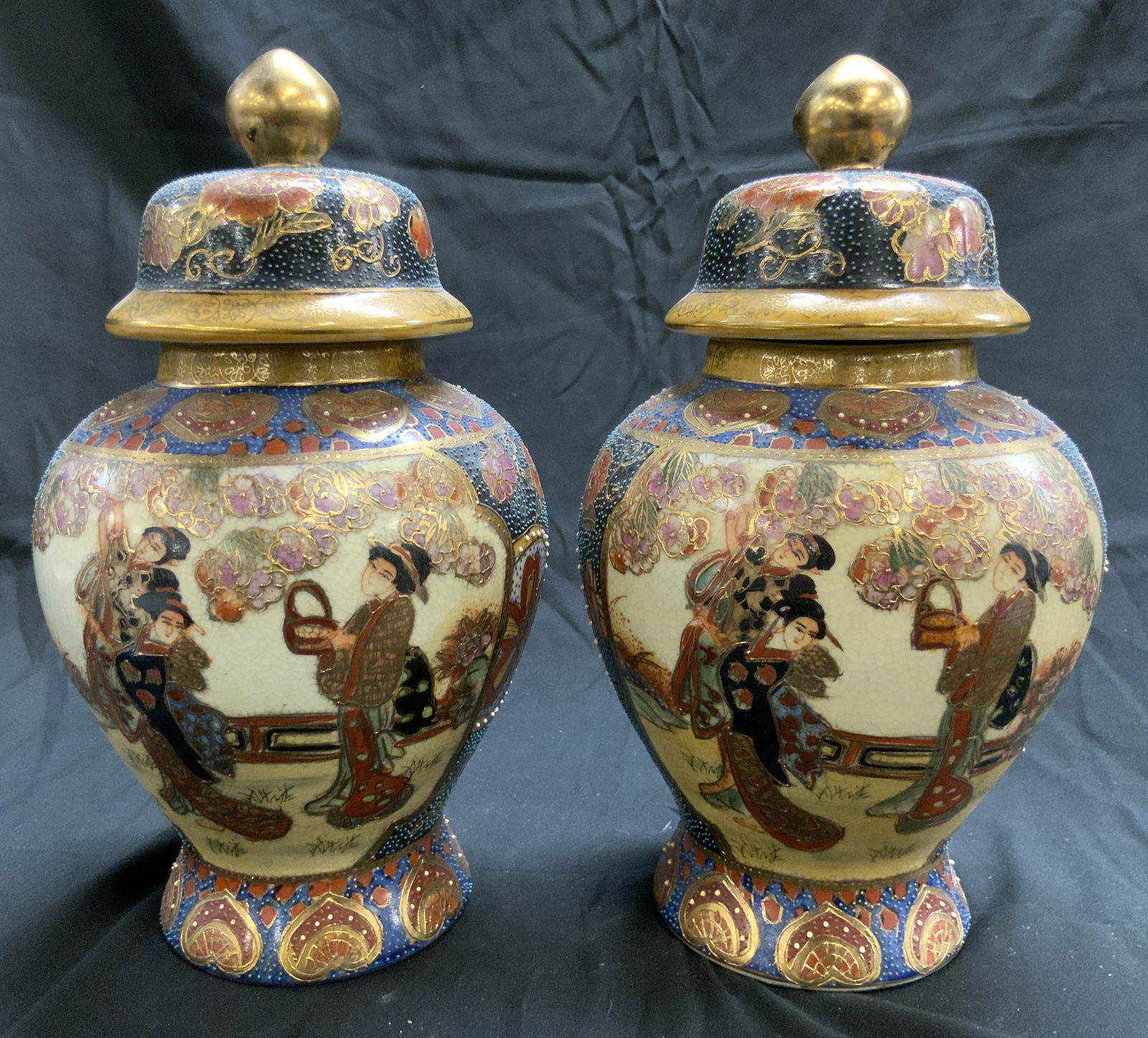 SATSUMA Pr Hand Painted Ceramic Urns W Lids (1 of 10)