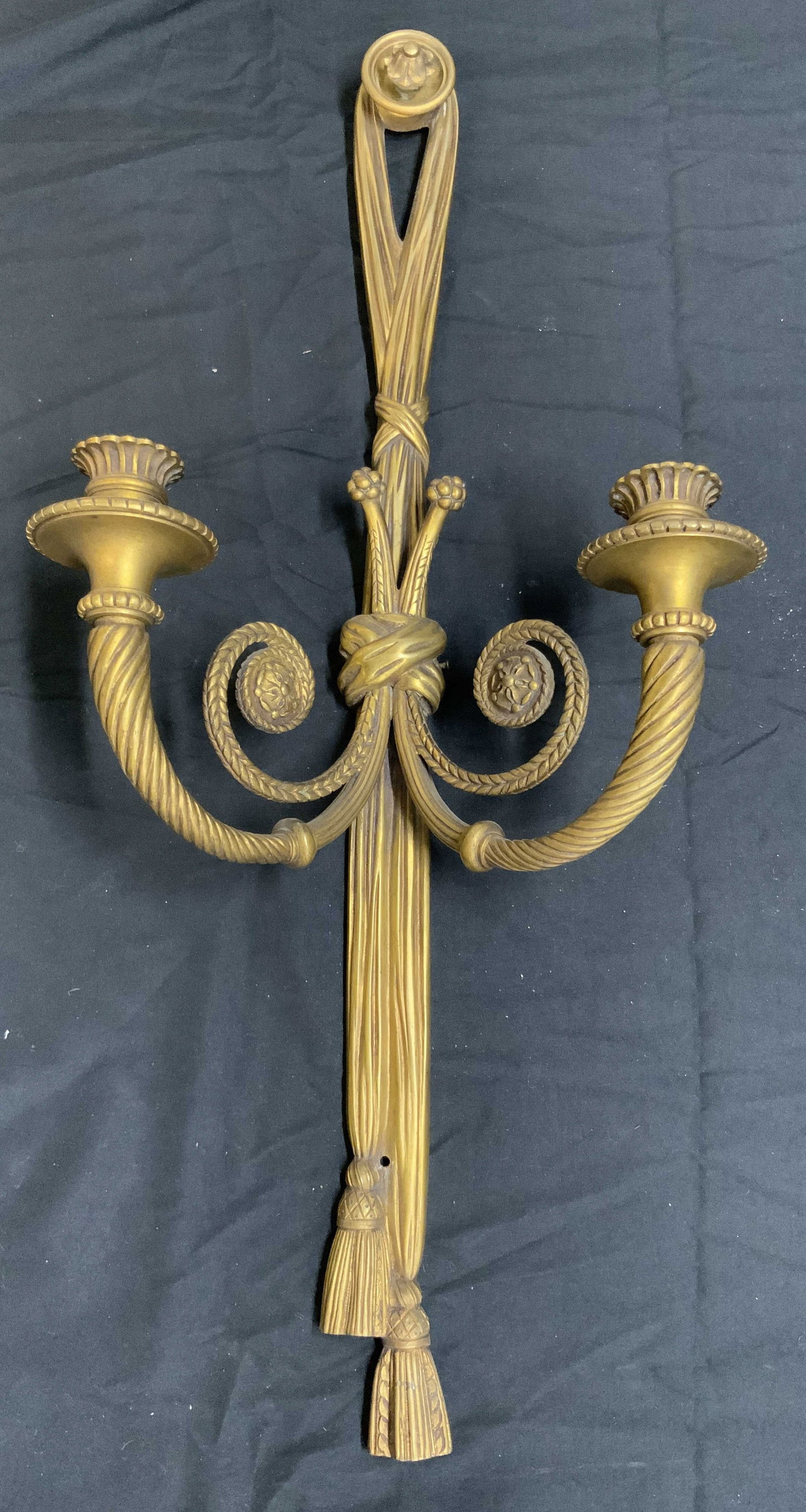 Vntg 2 Arm Brass Tasseled Wall Sconce (1 of 8)