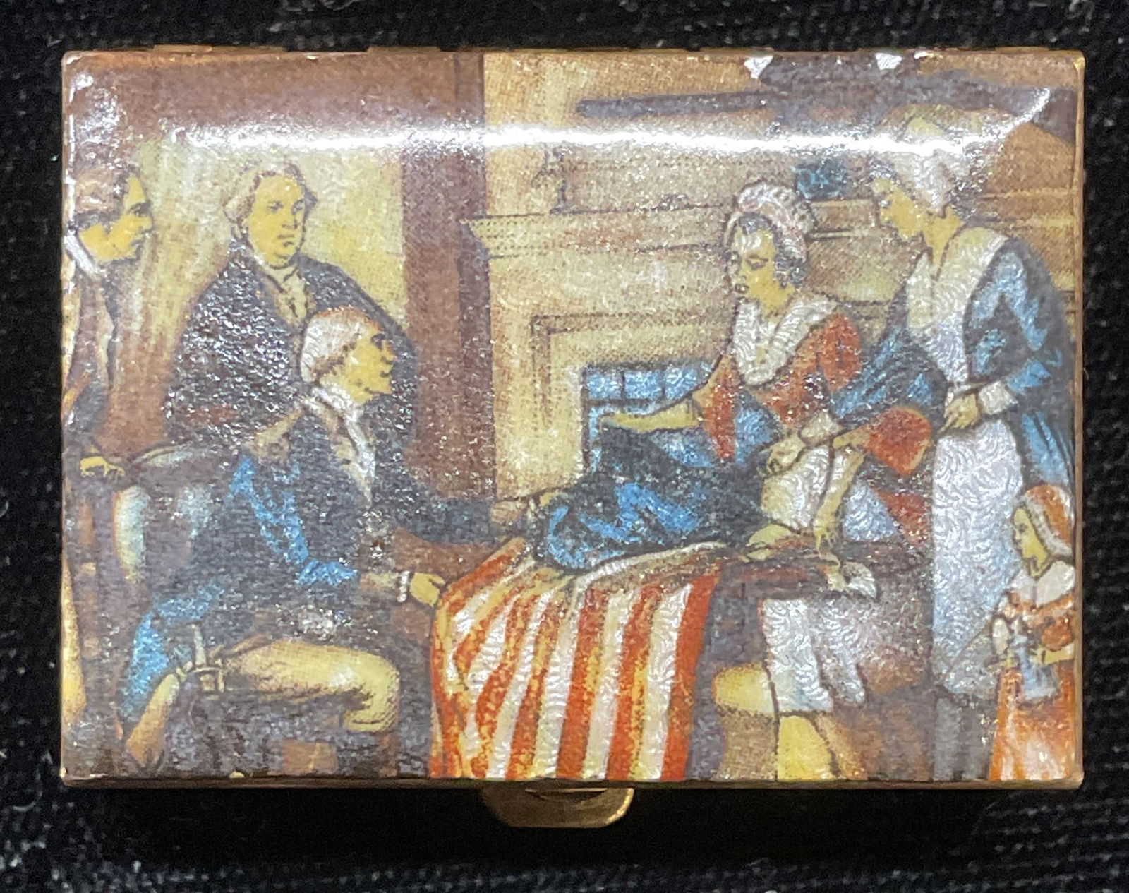 Vtg Schildkraut Cloisonne Stars & Stripes Pill Box (1 of 6)