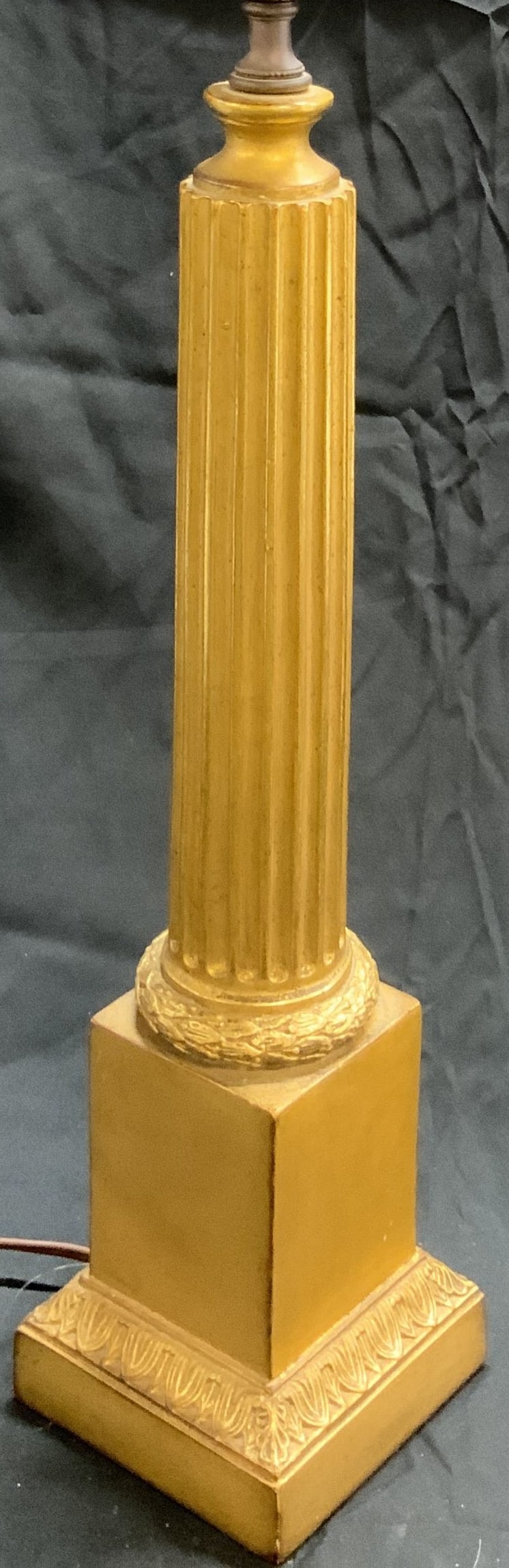 BORGHESE Vtg Gilt Wood Column Form Tbl Lmp (1 of 8)