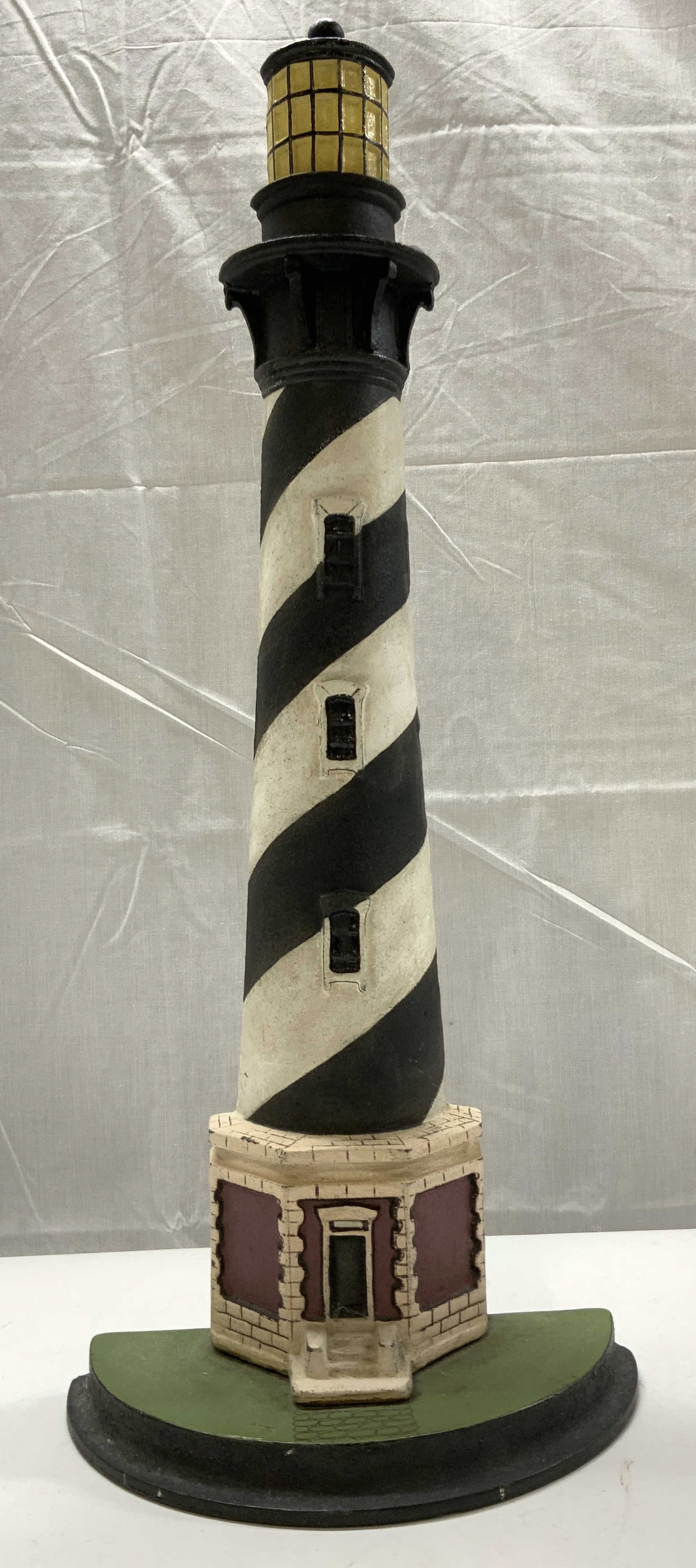 Cape Hatteras Lighthouse Cast Iron Doorstop (1 of 6)