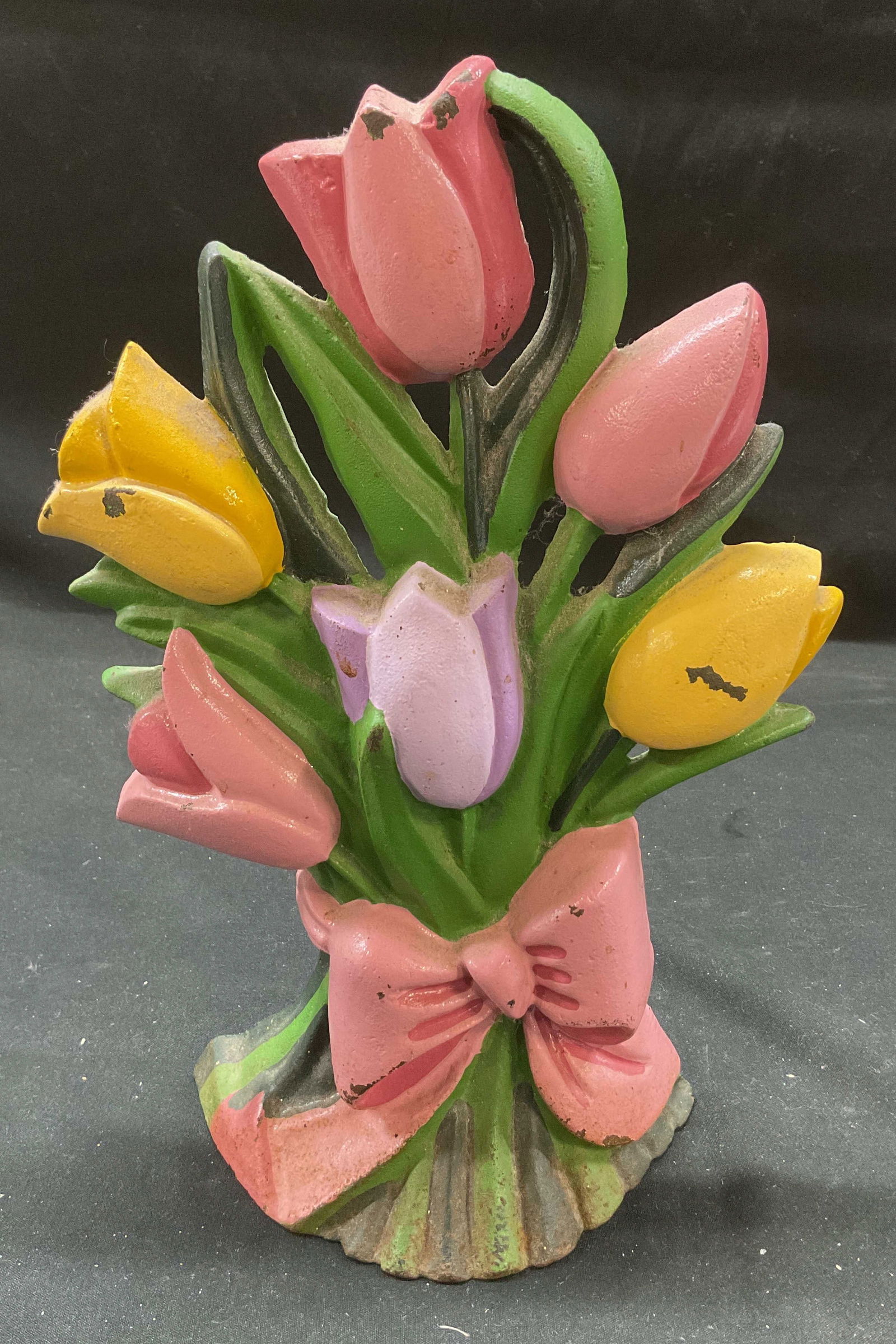 Tulip Bouquet Cast Iron Doorstop (1 of 6)