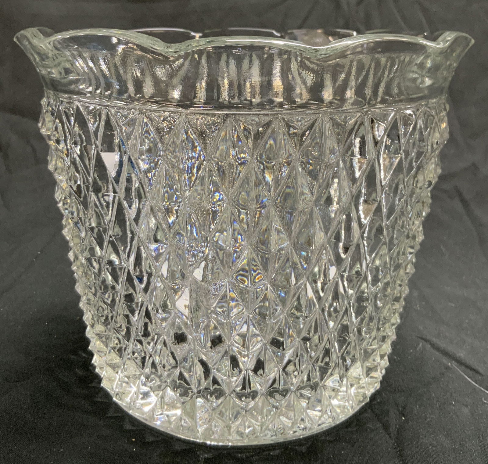 Indiana Glass Vntg Diamond Point Jardiniere (1 of 6)
