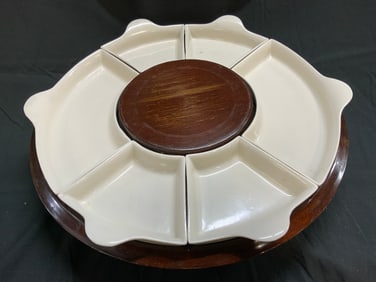 Set 7 Porc Hors Doeuvres Dishes & Wooden Base