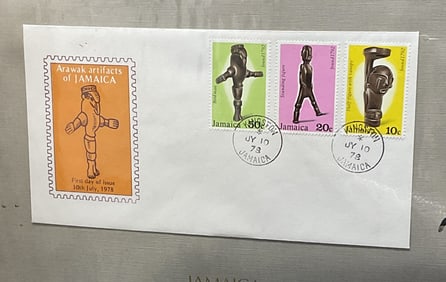 OFFICIAL GOVERNMENT 1st DAY COVER COLLECT 32pages