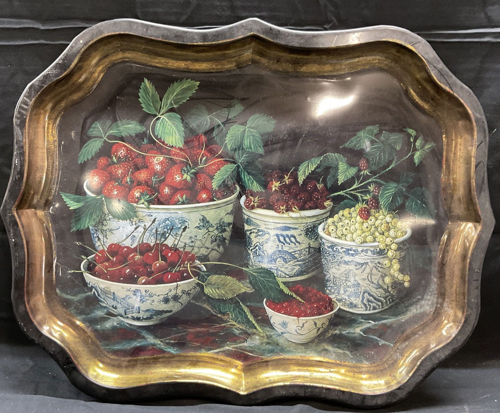 Galley Painting Metal Fruit Motif Serving Tray 22i (1 of 10)
