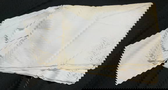 Lot 15 Vintage Cloth Placemats & Napkins: Lot includes 8 placements and 7 napkins. Each piece is cream toned cloth. Placemats have scroll, leaf & pierced detail. Placemats each measure approximately 17.5 inches long 12 inches wide. Placemats,