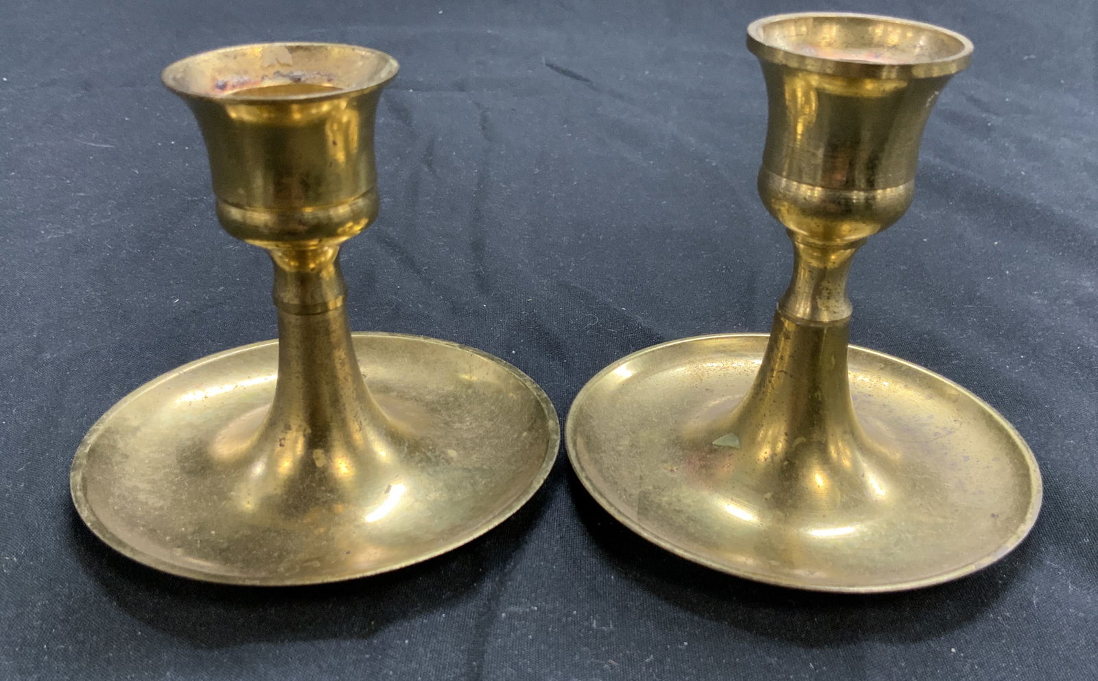 Vtg Pair Brass Tabletop Candlesticks JAPAN (1 of 6)