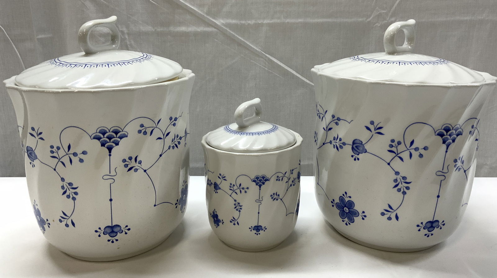 3 ALCOBACA Finlandia Ceramic Canister Set PORTUGAL (1 of 8)