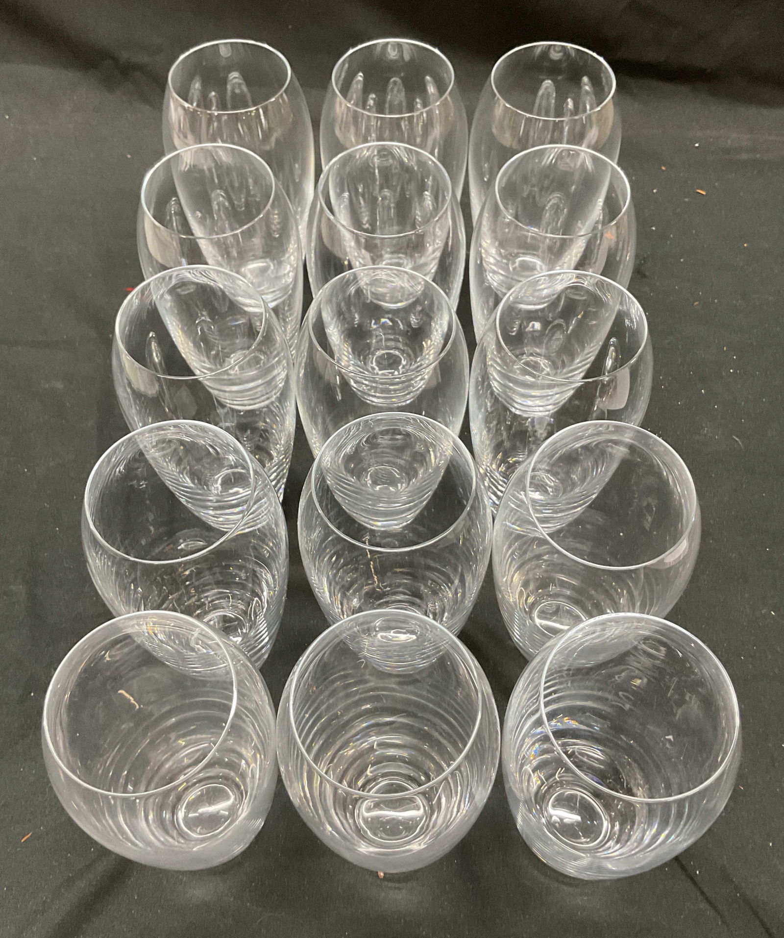 Set 15 Shaped Clear Drinking Glasses (1 of 5)