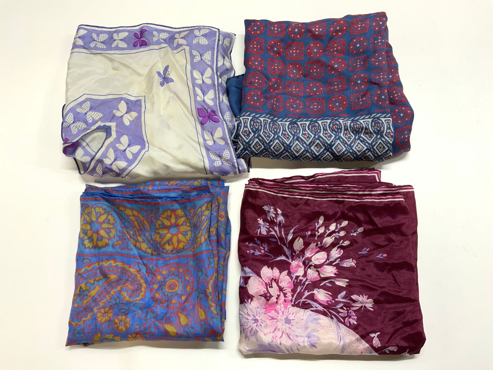 Lot 4 Assorted Geometric Silk Scarves VERA+ (1 of 12)