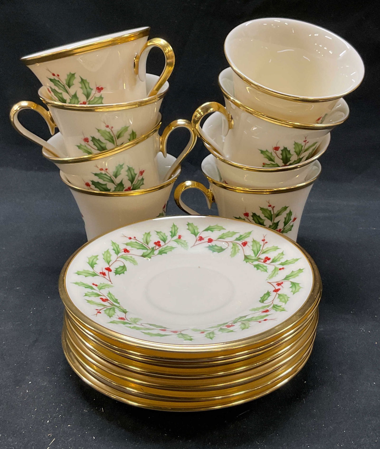 Set 15 Lenox Holiday Porcelain Cups Plates USA (1 of 8)