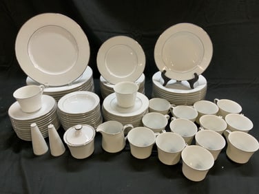 89 FOUR CROWN Lovelace Pattern Tableware JAPAN