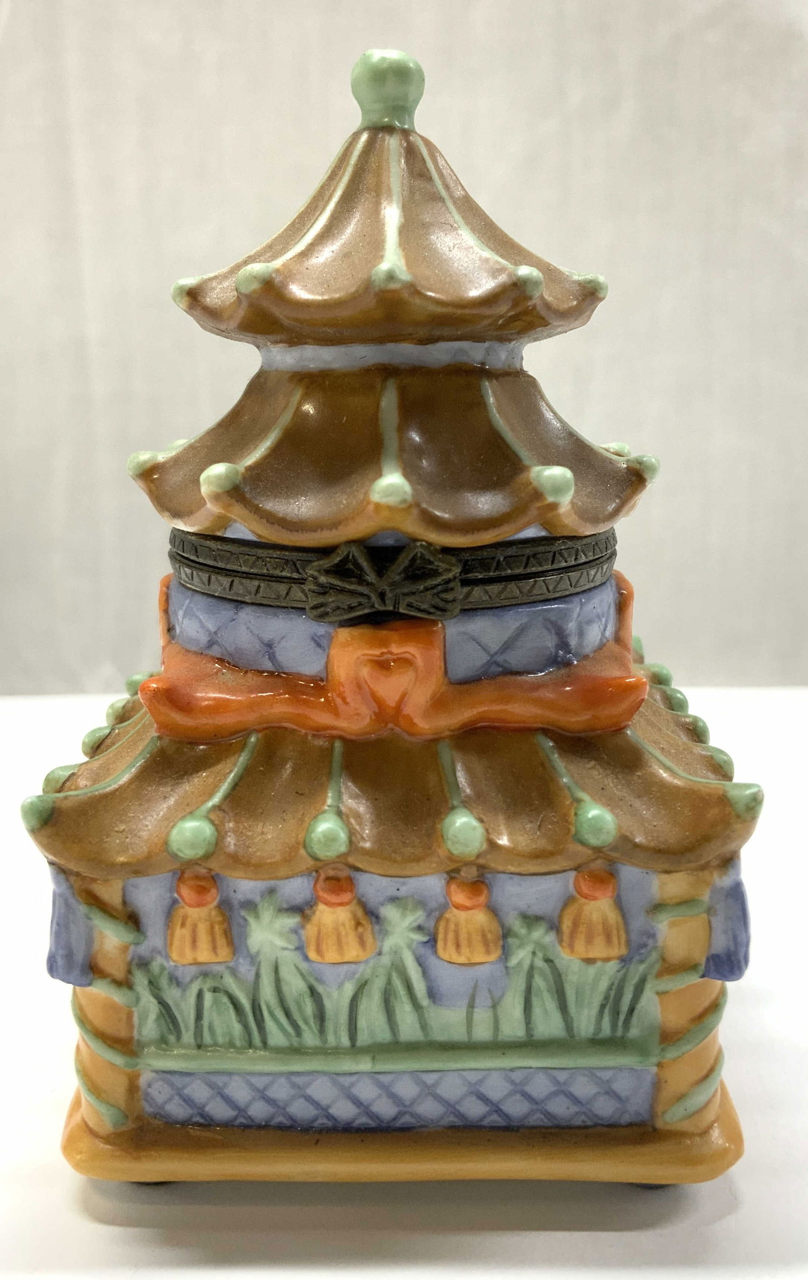 FORESIDE Oriental Asian Pagoda Trinket Box (1 of 6)