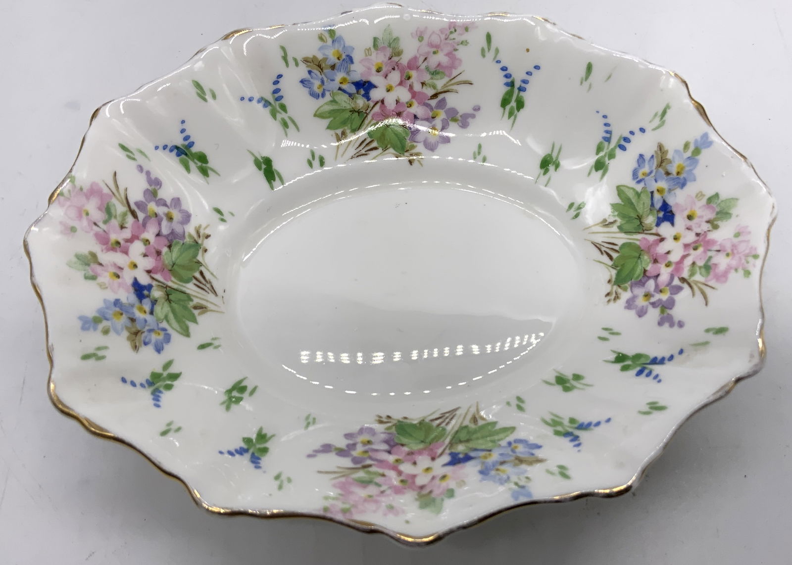 ROYAL STAFFORD Violetta Bone China Dish ENGLAND: ROYAL STAFFORD Violetta Bone China Dish ENGLAND Bone china dish featuring a scalloped edge with gold detailing & a Violetta/floral pattern. Signed & marked on underside. Reads ROYAL STAFFORD. Surface