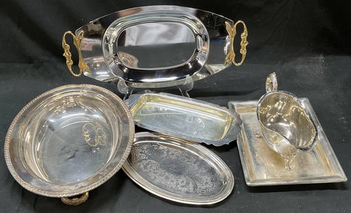 Lot 6 KROMEX Silver Plated Trays Gravy Boat: Lot 6 KROMEX silver plated trays and gravy boat. Lot includes 4 shallow trays, 1 deep tray with handles, 1 gravy boat. International silver co. Silver plated. 11.5 x 9 x 2 inches. Some surface wear co