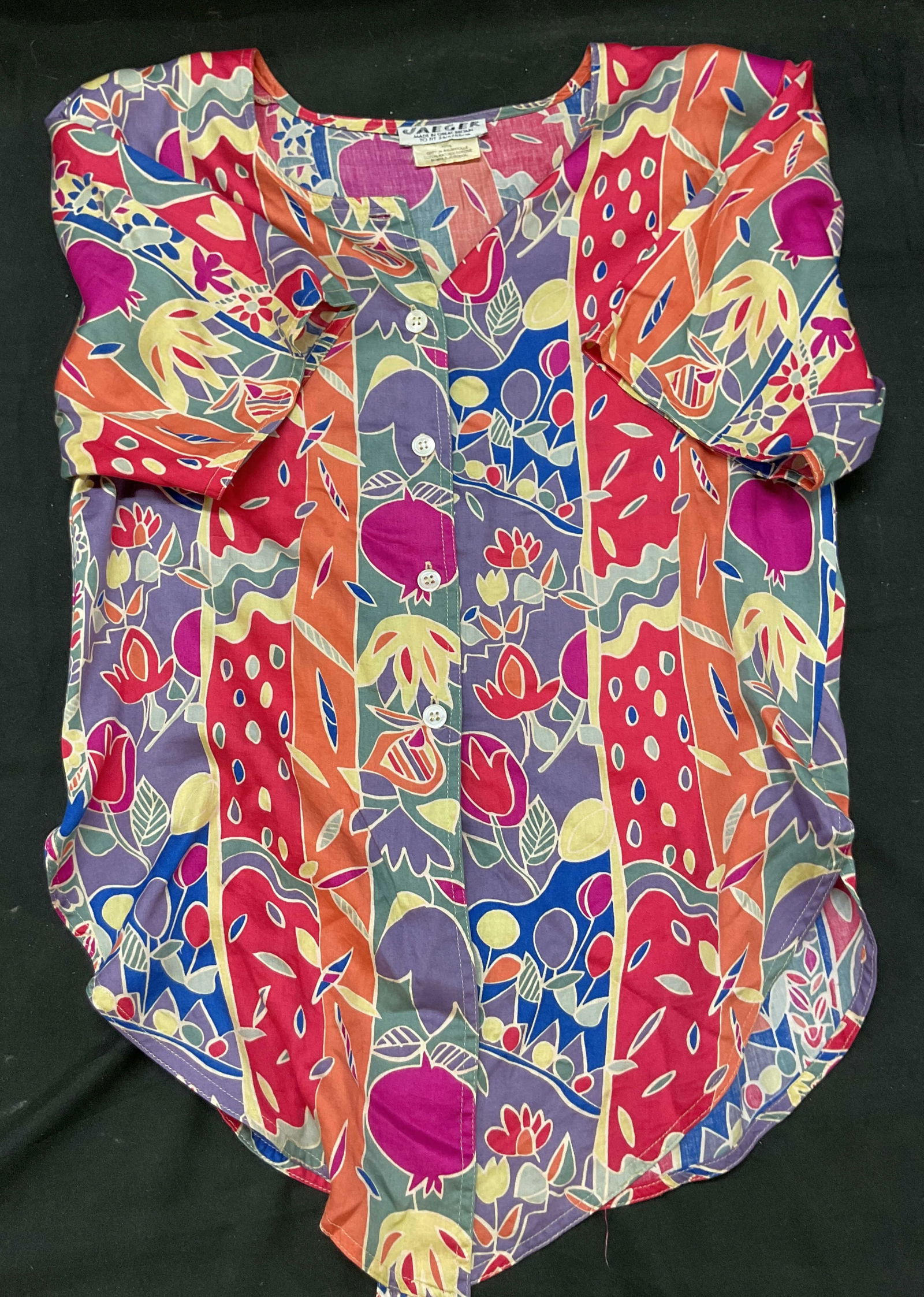 Vtg Jaeger Tropical Patterned Cotton Tshirt (1 of 9)