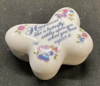 Vtg 1974 AVON Butterfly Porcelain Trinket Box