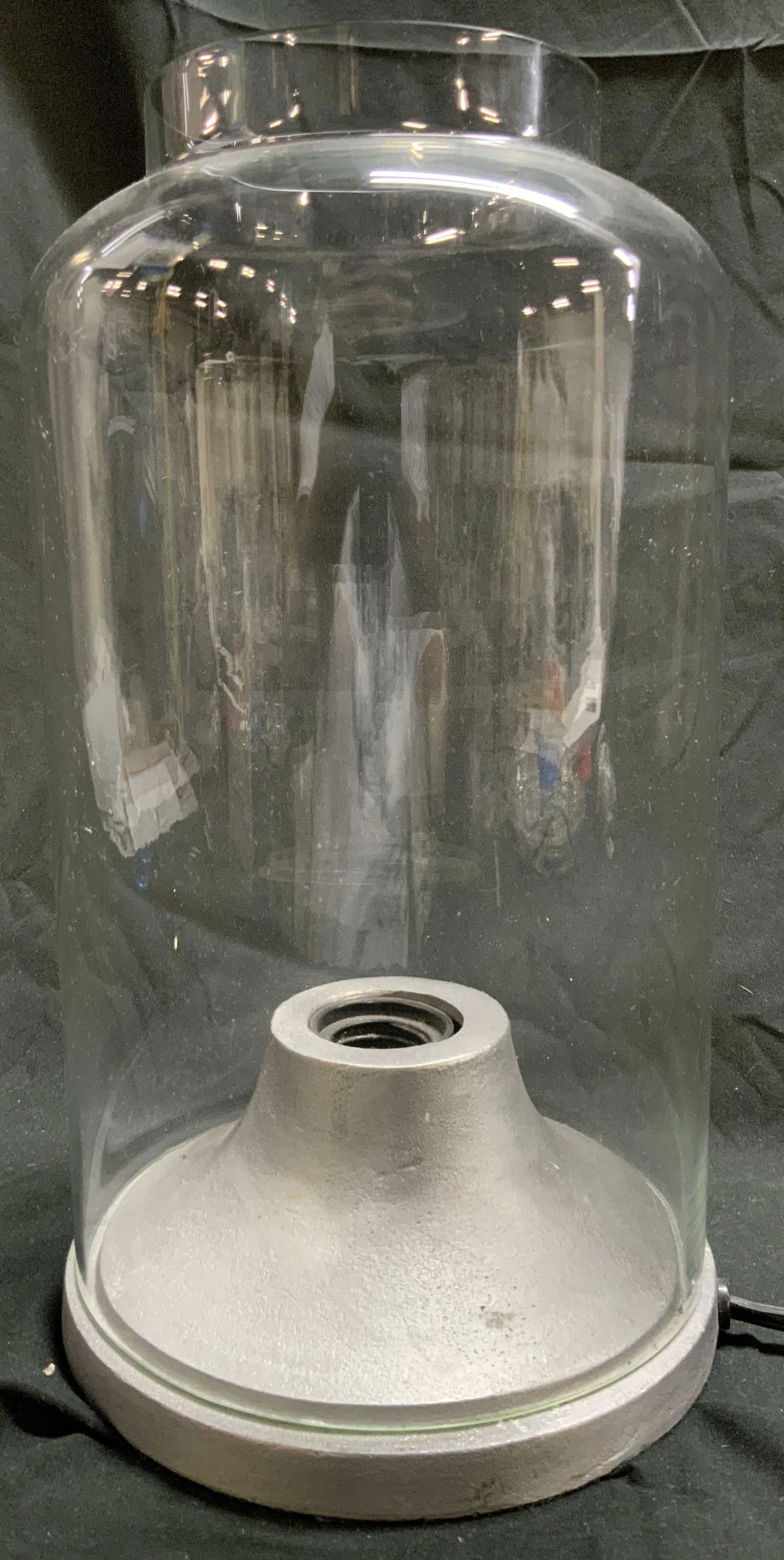 Vintage Cloche Table Lamp Metal Base (1 of 7)