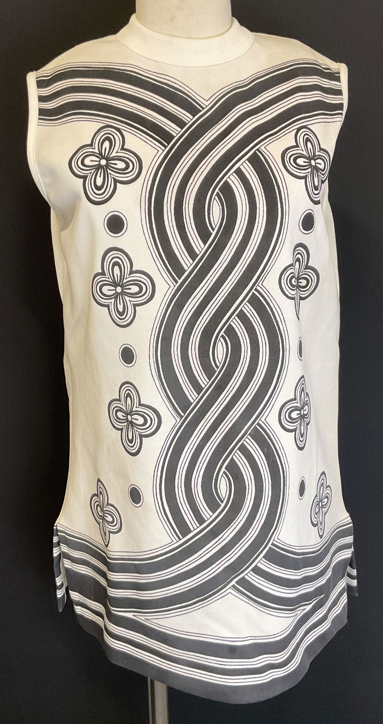 Vtg 1960s A-Line Black and White Dress (1 of 6)