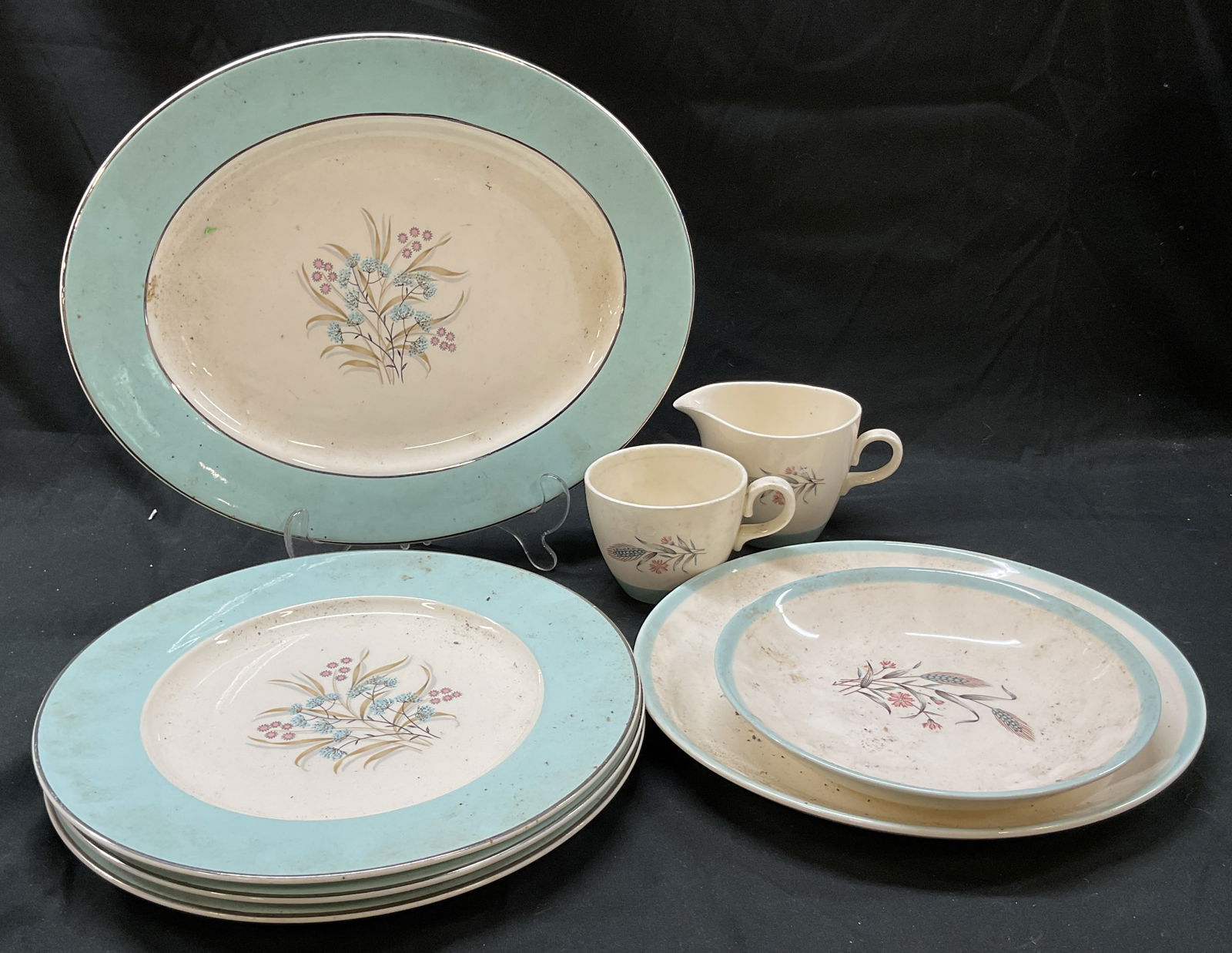 Lot 8 Vtg Smith & Taylor Homer Laughlin Dishware: Lot of 8 vintage Smith & Taylor Homer Laughlin plates and cups. Lot includes 4 dinner plates, 1 serving plate, 1 soup bowl, 1 cup, 1 pitcher. spring garden pattern by Homer Laughlin. Porcelain. Durato