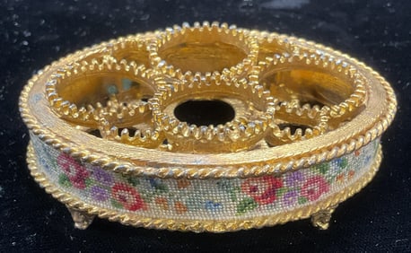 Vtg Gold Tn Petitpoint Floral Lipstick Holder