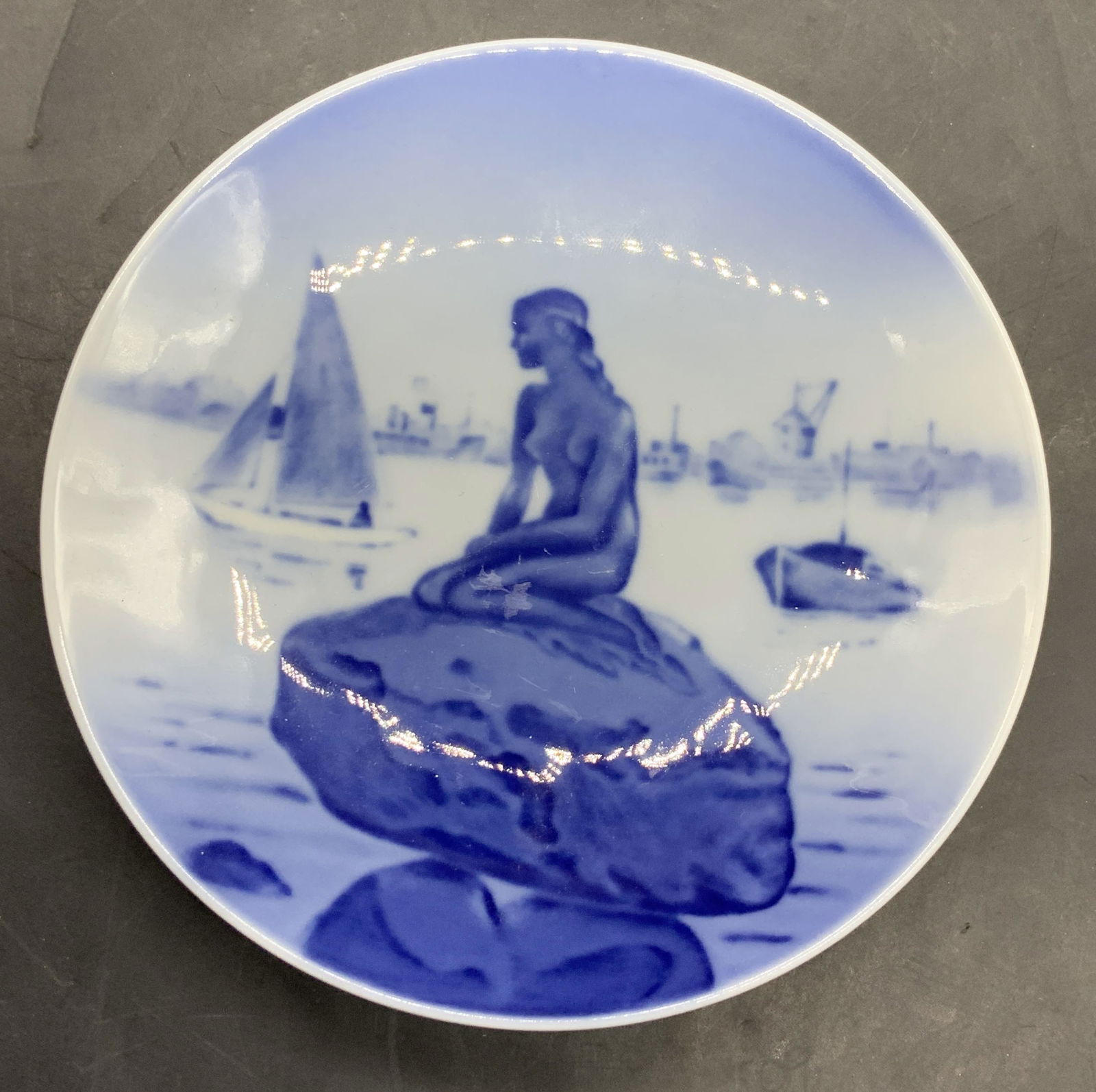 ROYAL COPENHAGEN DENMARK Langelinie Mermaid Dish (1 of 6)