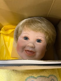 Vntg World Gallery Dolls VINCENT DE FILIPPO NIB