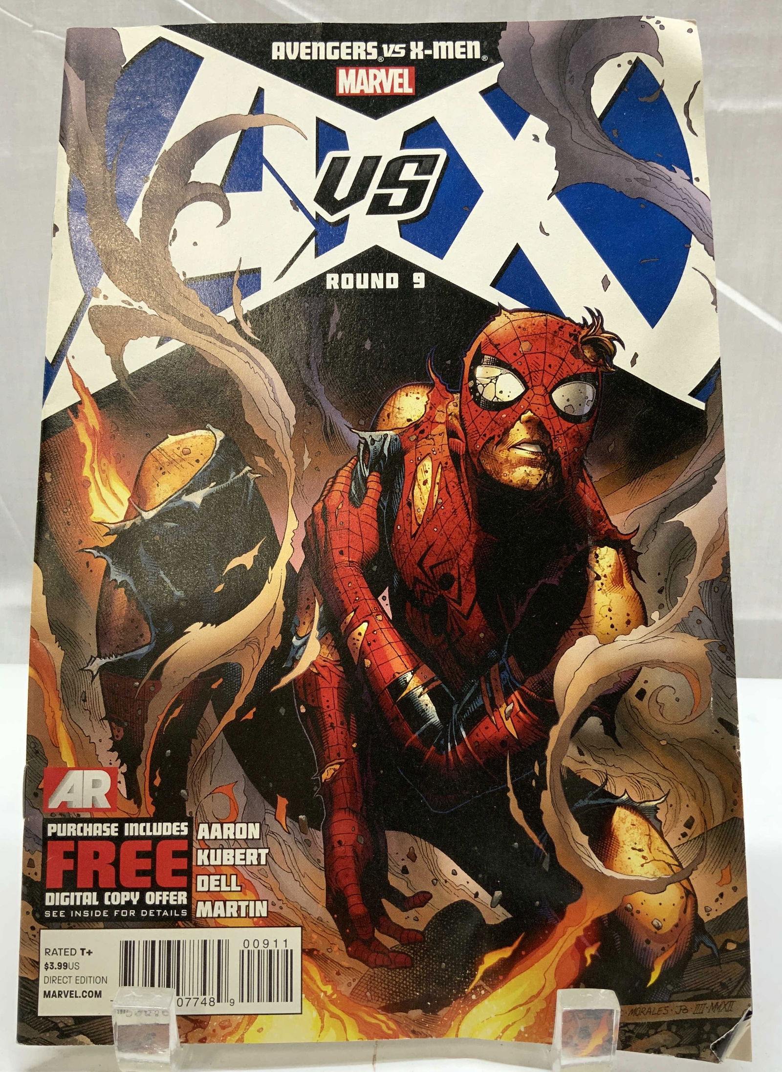 MARVEL 2012 Avengers VS X-Men #9 Comic Book (1 of 8)