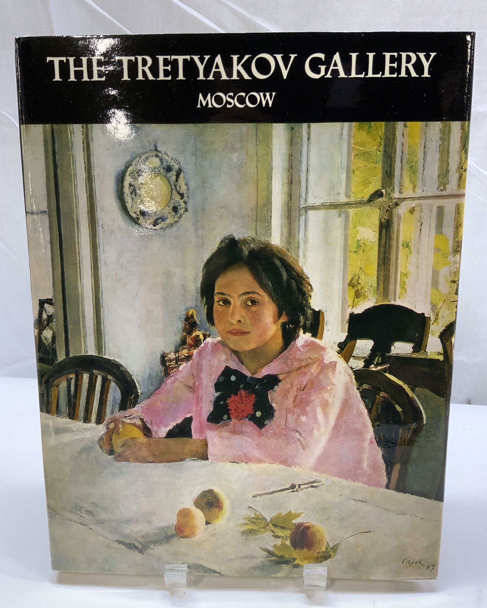 3 Photography & Art Illustr Books 1970s OBOLENSKY+: 3 Photography & Art Illustr Books 1970s OBOLENSKY+ 3 hardcover books including, The Russian Empire by Chloe Obolensky & Max Hayward, The Tretyakov Gallery by AURORA ART PUBLISHERS & Selected Works of