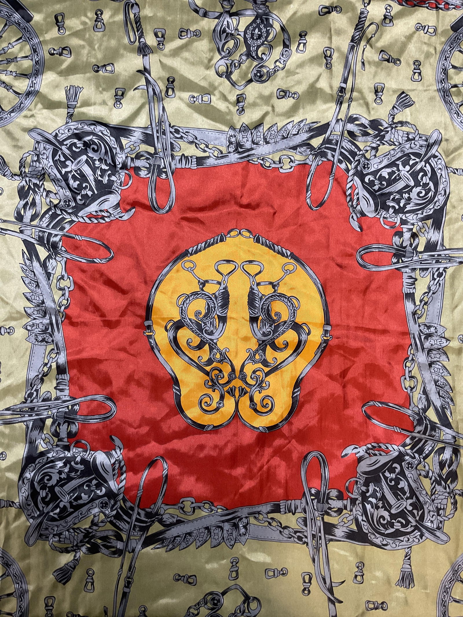 Vtg Equestrian Horse Bit Green & Red Scarf (1 of 6)