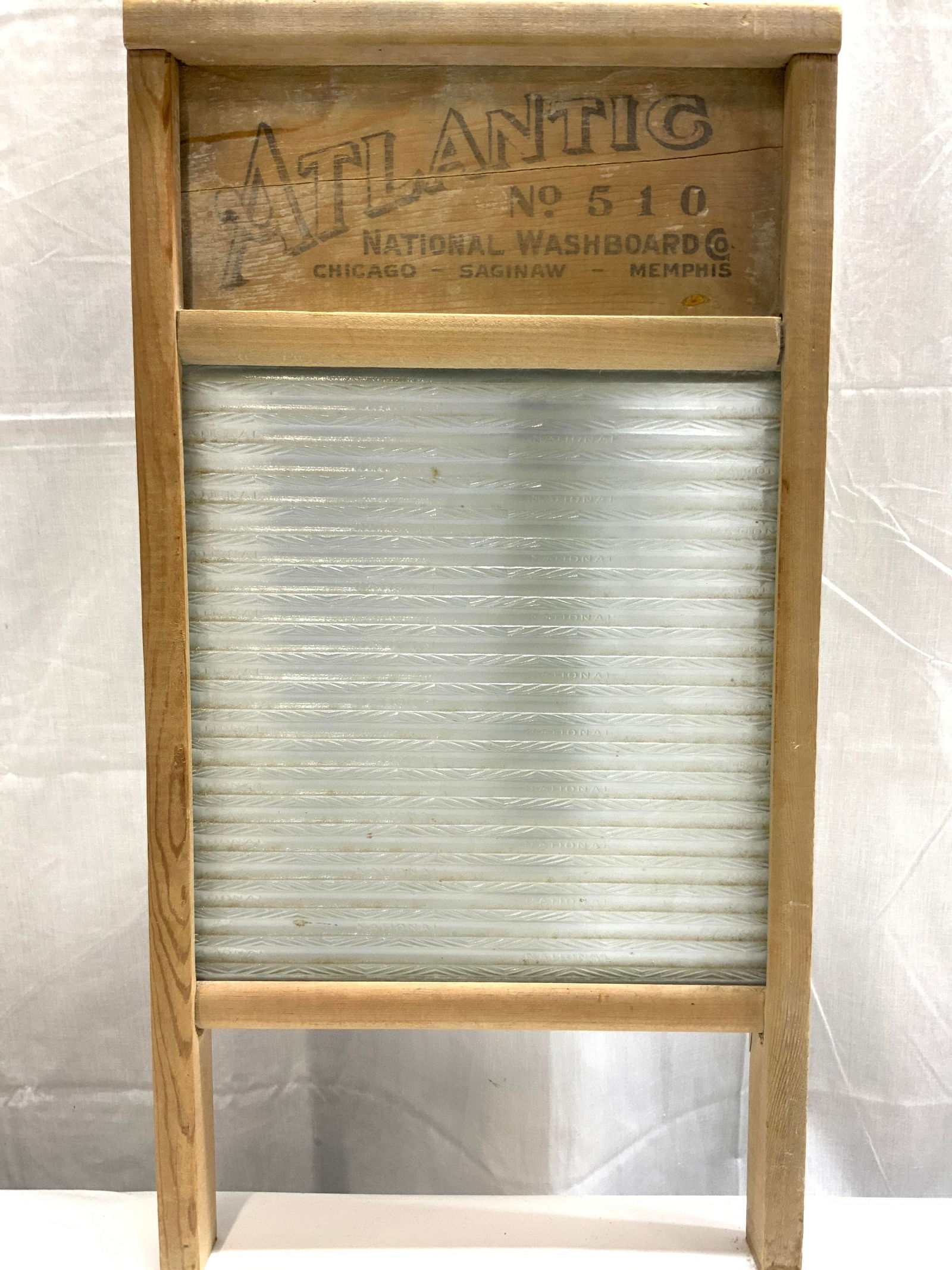 ATLANTIC NATIONAL Wooden Washboard (1 of 9)