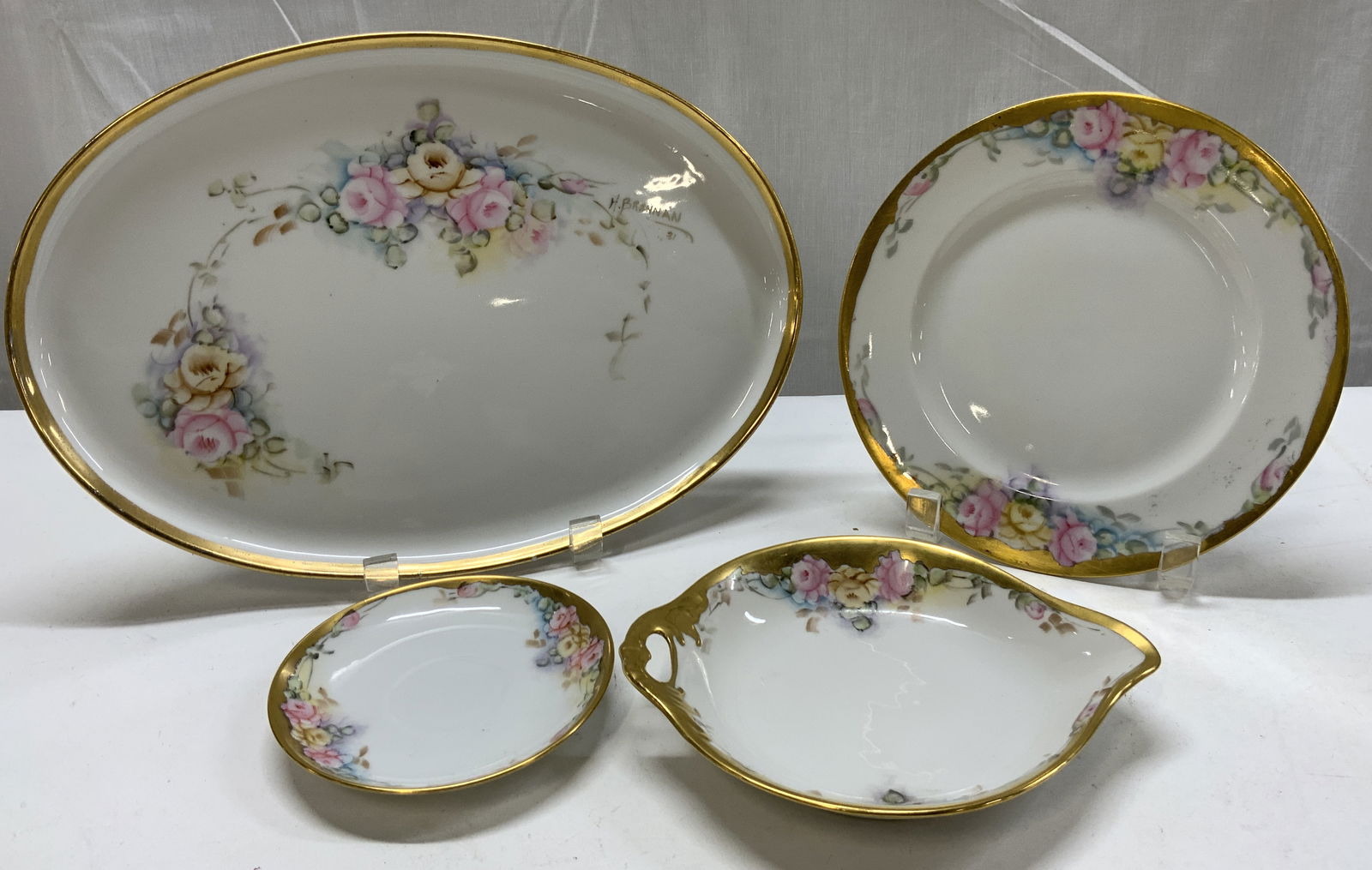 4 HUTSCHENREUTHER Floral Platters & Plates GERMANY (1 of 11)