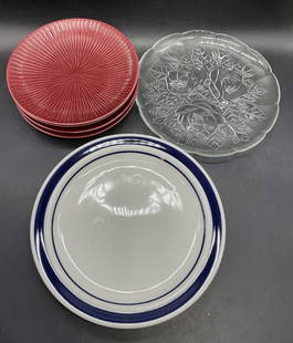 Lot 6 Vintage Stoneware, Glass & Ceramic Dishes: Lot of Six Vintage Stoneware, Glass & Ceramic Dishes. Largest dish, Blue Monterrey Stoneware by MI, measures approx. 1.25H x 10.25W in. Discoloration, chipping, residue, and surface wear present. home