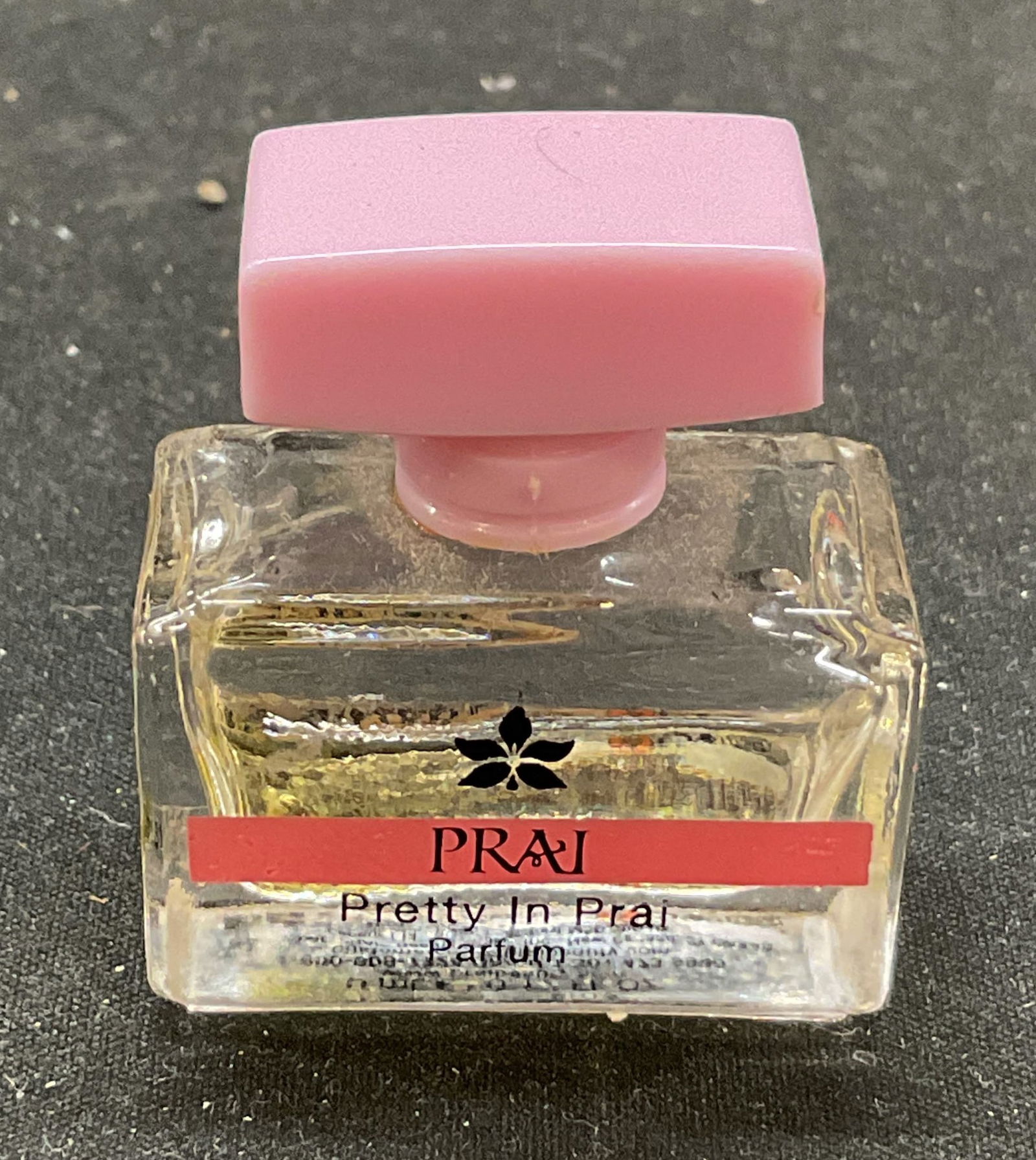 Prai Pretty in Prai Parfum Perfume USA (1 of 6)