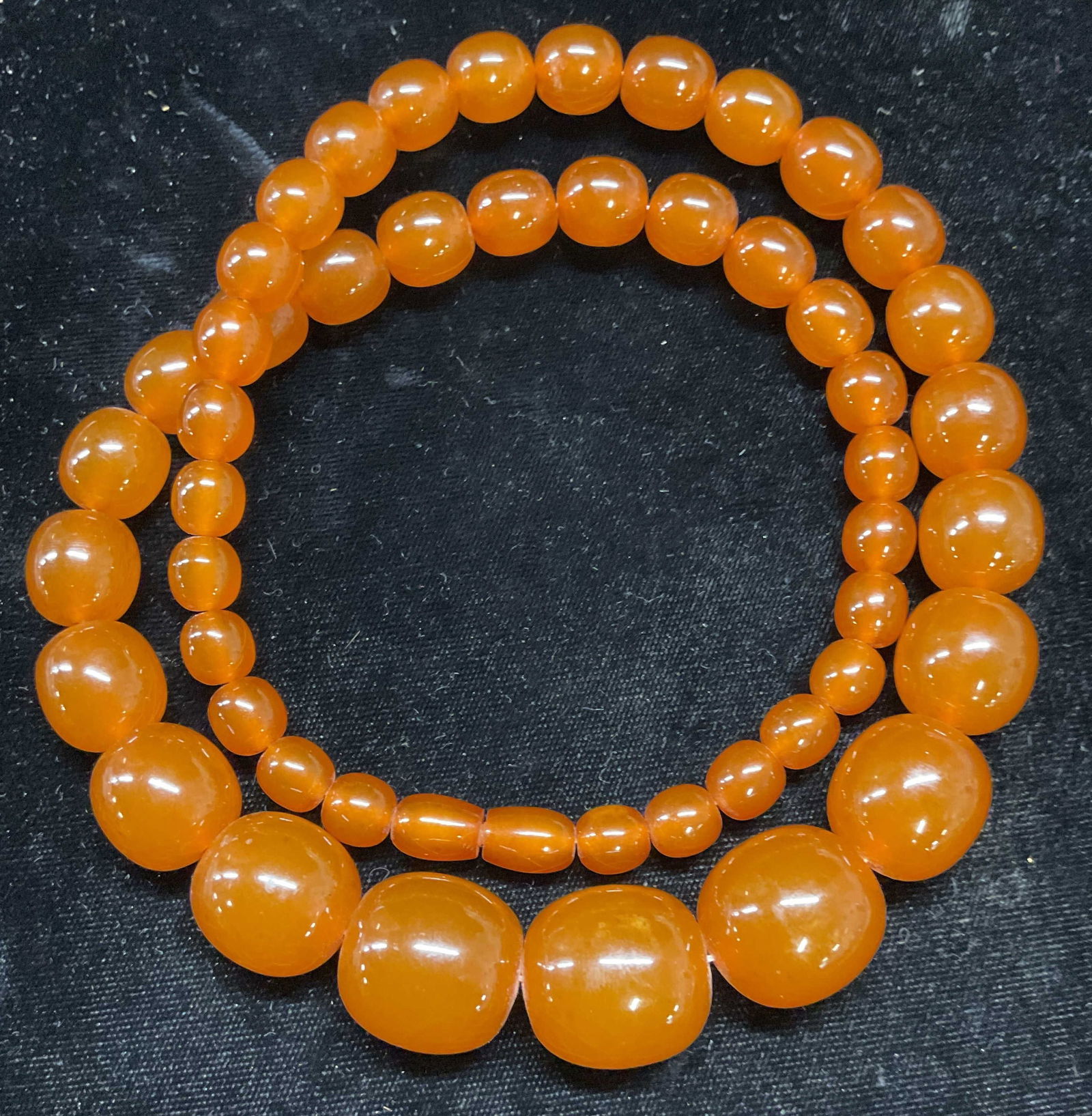 Vintage Graduated Amber Beaded Necklace (1 of 6)