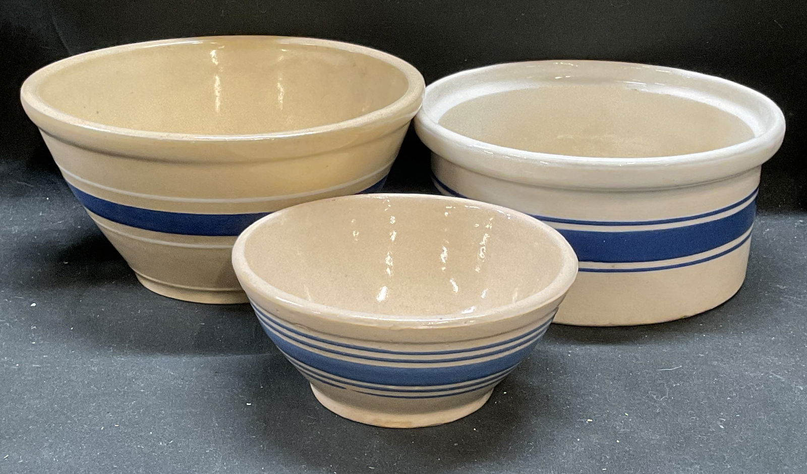 Lot 3 Antique Mocha Ware Blue Pottery Bowls (1 of 8)
