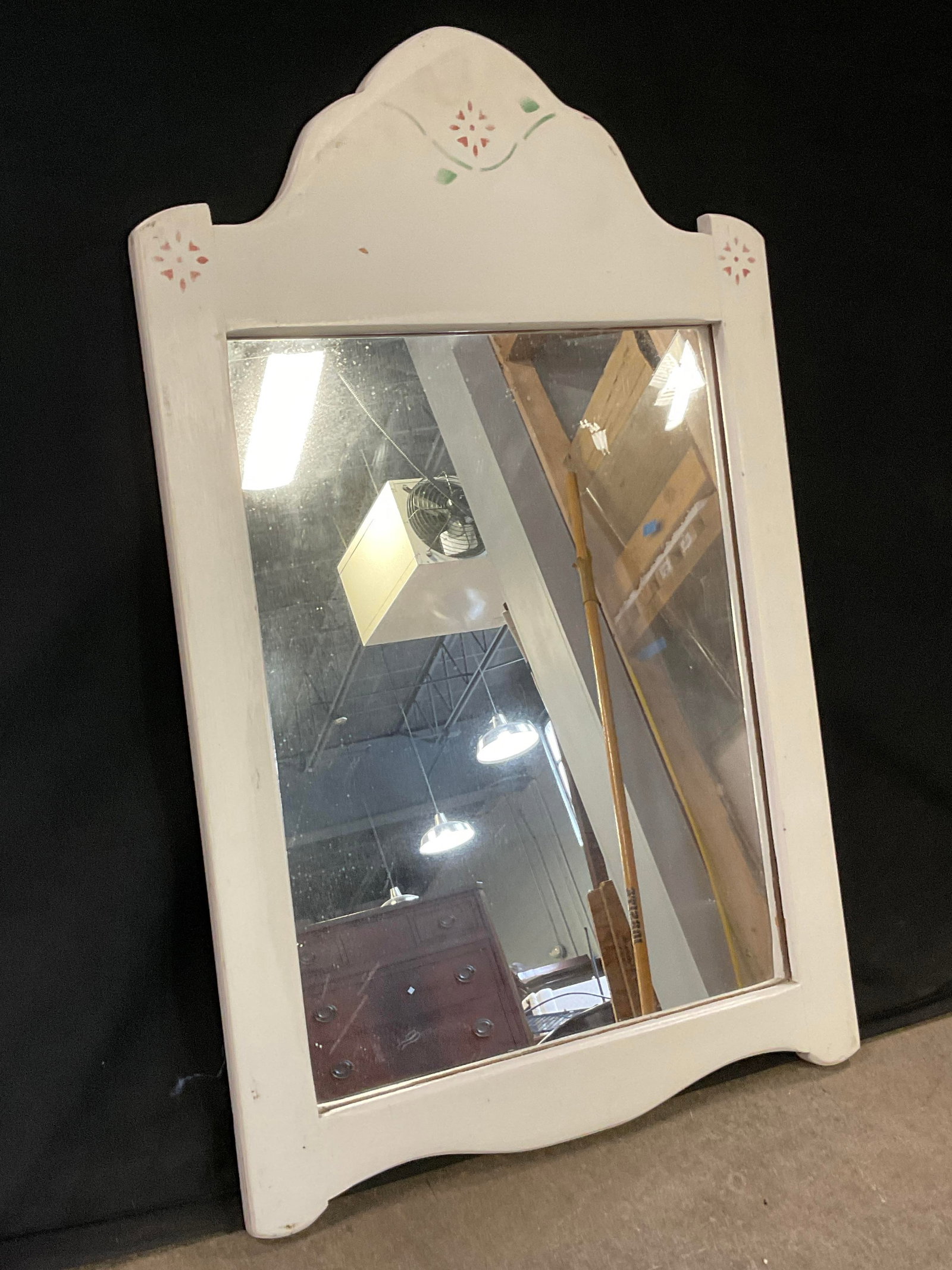 Vtg Painted White Floral Motif Wooden Wall Mirror (1 of 6)