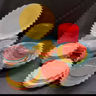 Lot 64 Mallowware Mallory Plastics Dishware: Lot 64 Mallowware Mallory plastics dishware. Lot includes 4 soup bowls, 6 salad plates, 4 dessert plates, 13 dessert bowls, 5 cups, 11 saucers, 9 dinner plates, 1 medium soup bowls, 1 large soup bowl,