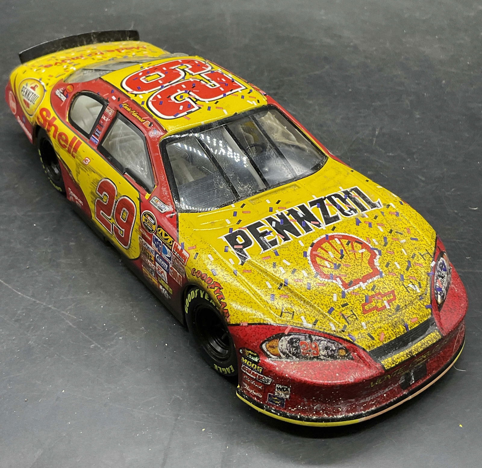 2007 Kevin Harvick Pennzoil NASCAR Die Cast Model (1 of 9)