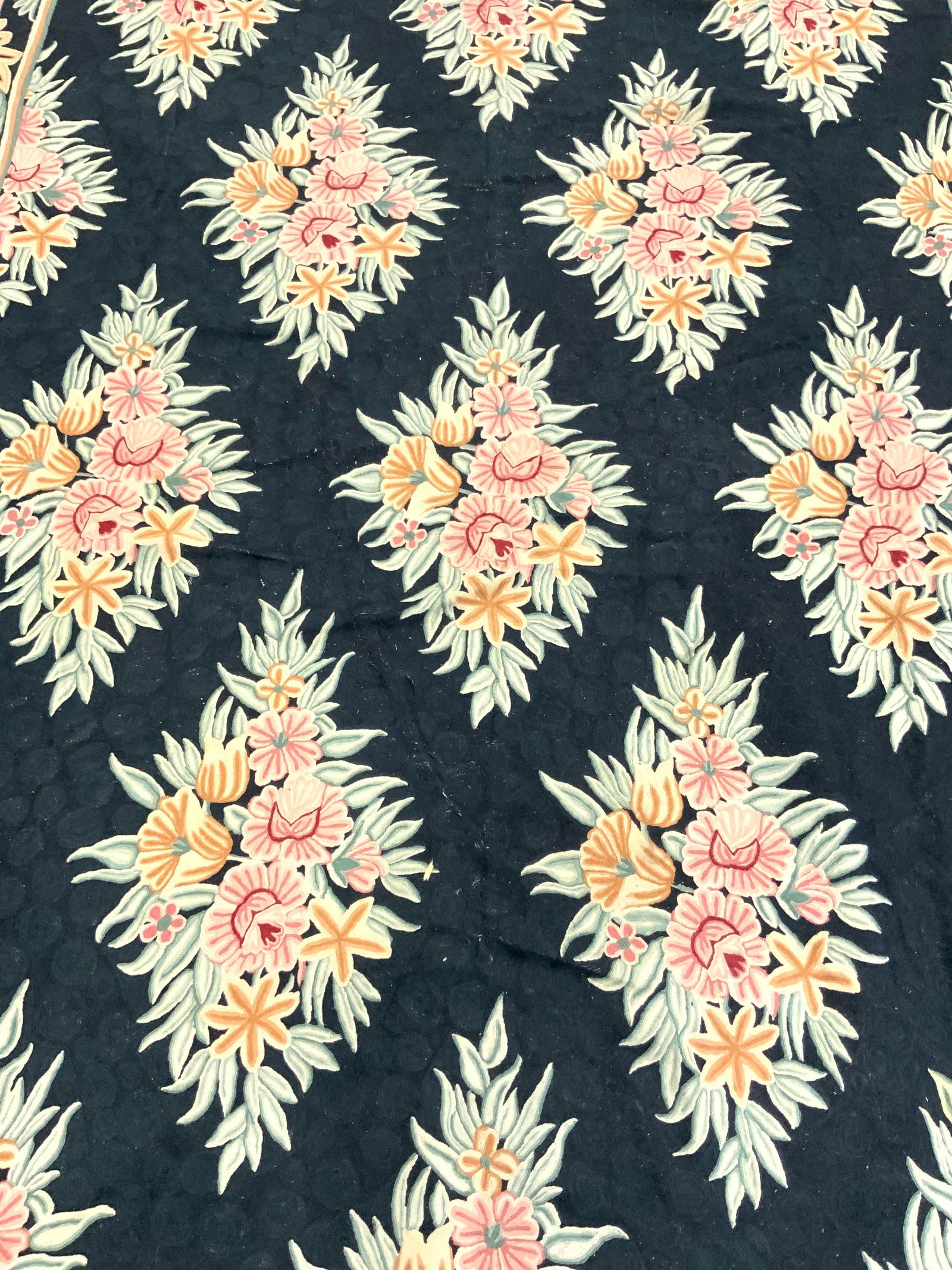 Vintage Hooked Rm Sz Floral Rug (1 of 8)