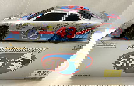 1996 STP 25th Anniversary Limited Edition 1:24 Car