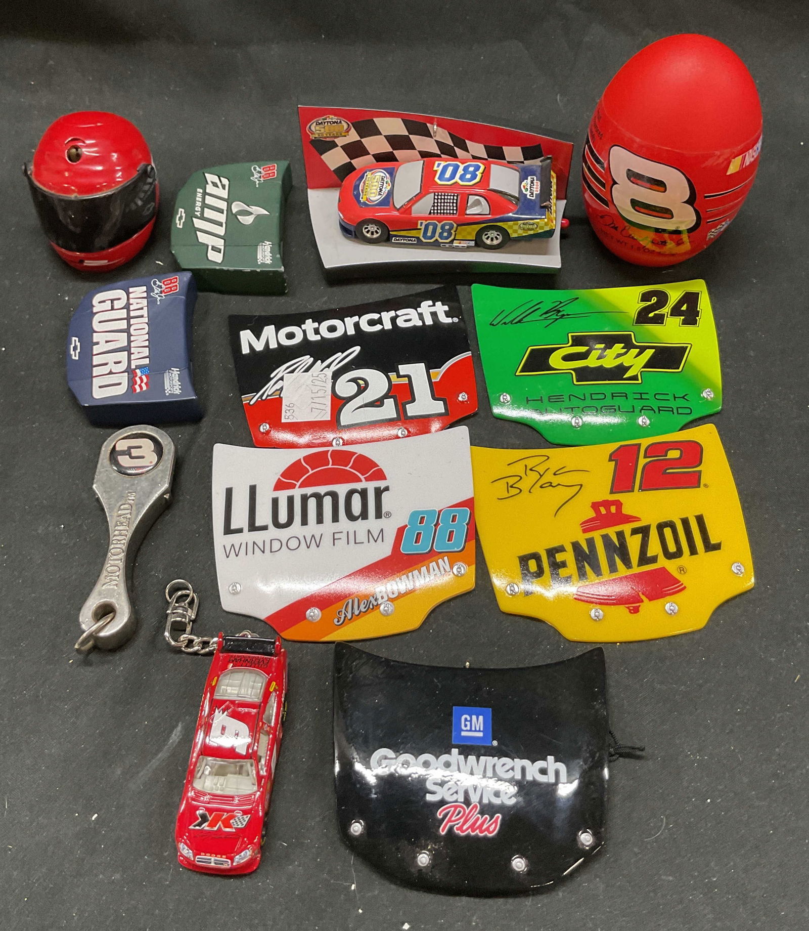 Lot 12 Assorted Nascar Magnets Ornament Lighters (1 of 8)