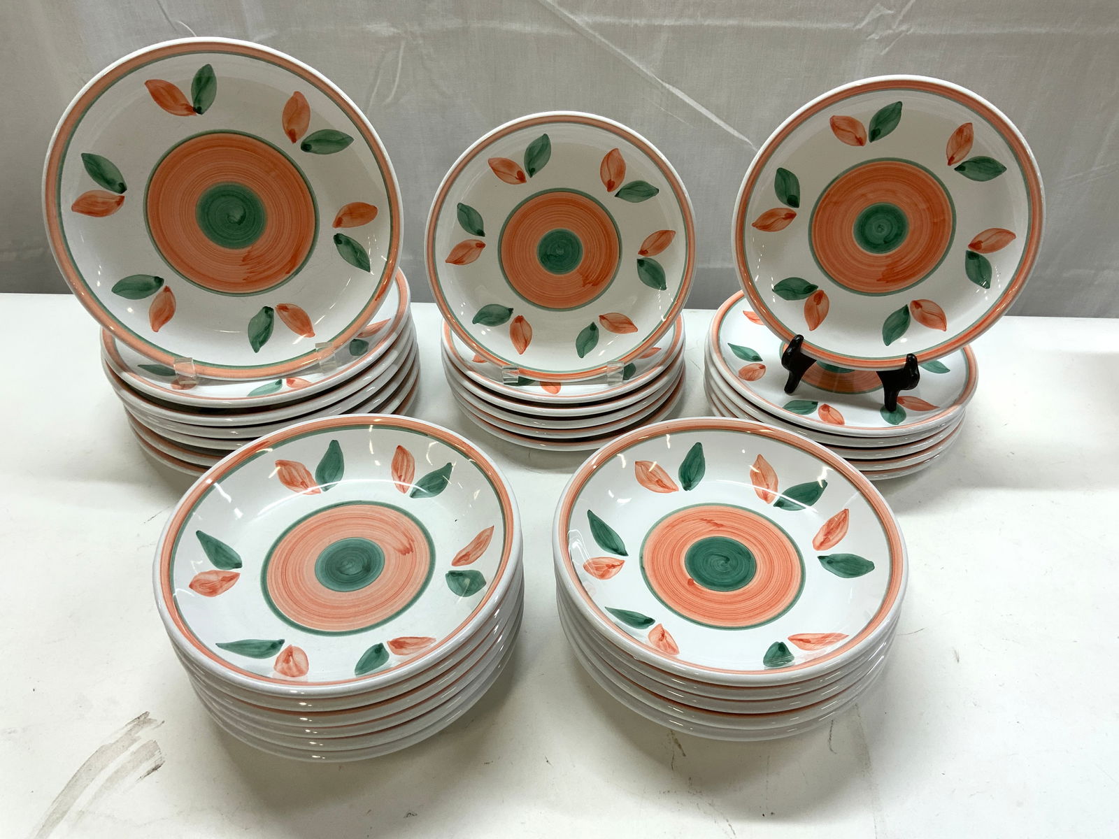 30 CALECA Peach&Green Leaves Ceramic Plates ITALY (1 of 9)