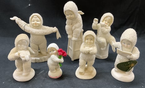 Set 7 Vtg Porcelain Snowbabies Figurines