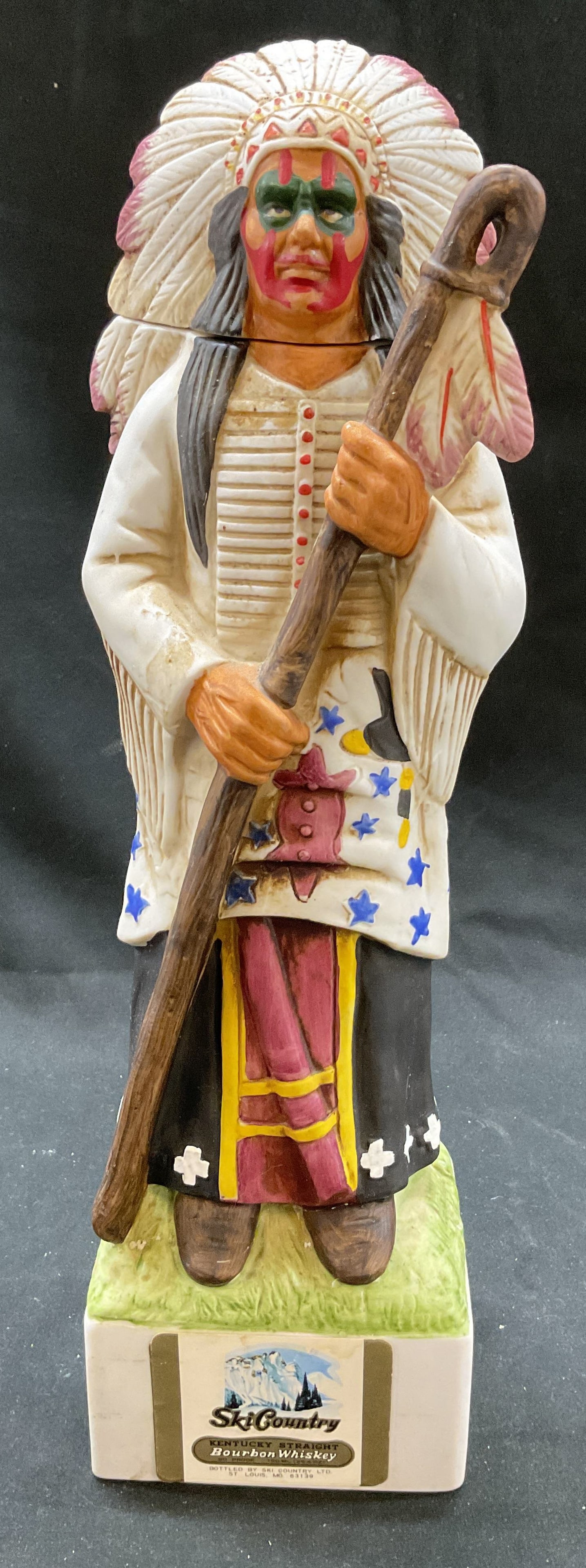 Vtg Ski Country North American Ceramic Bottle (1 of 9)