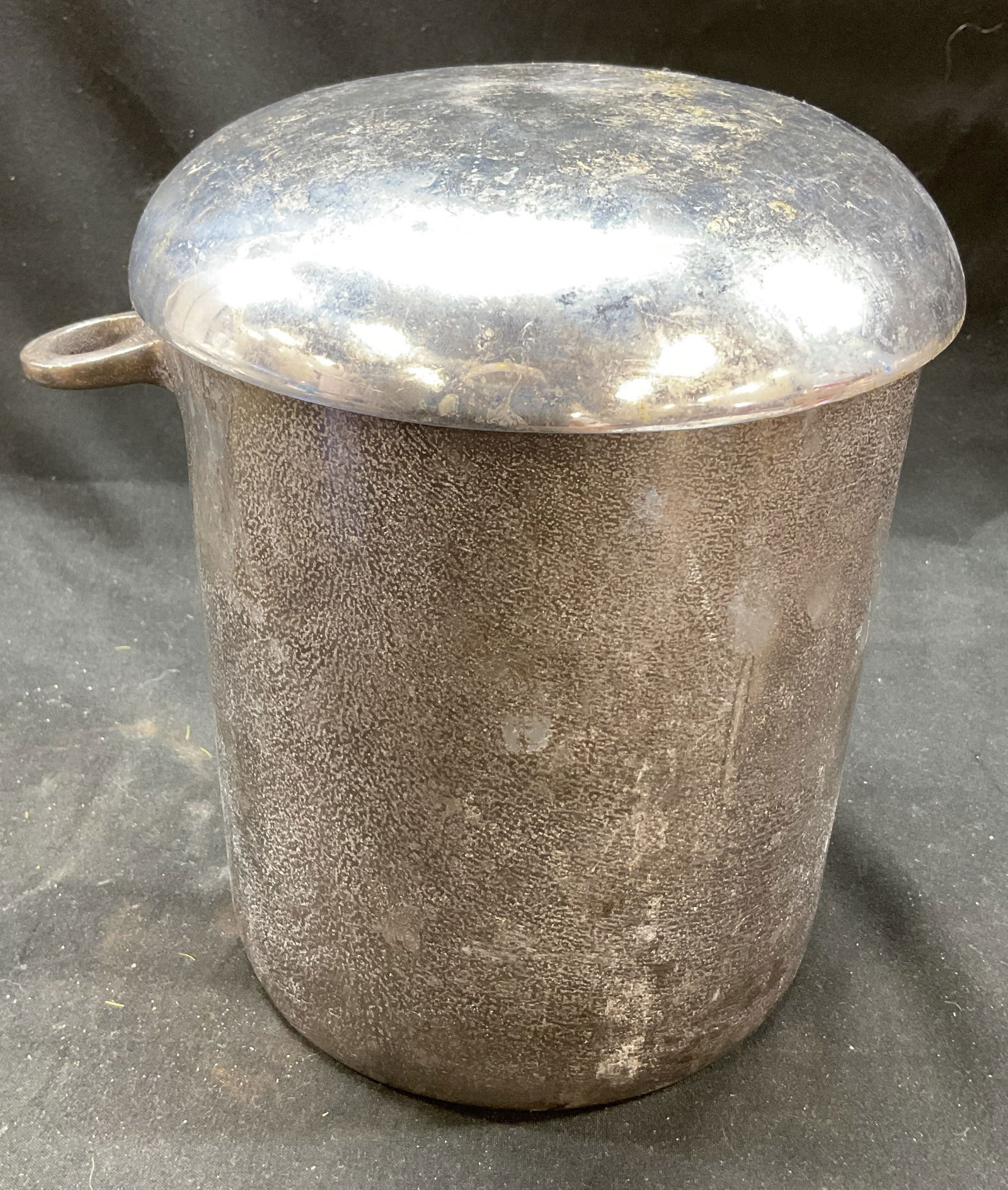 Vtg Lunares Aluminum Ice Cream Container USA (1 of 7)