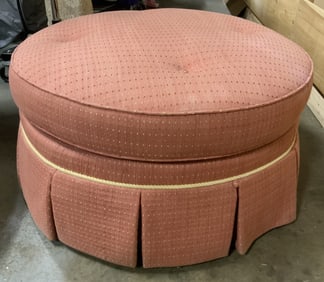 CHARLES STEWART CO Tufted Skirted Ottoman Pink