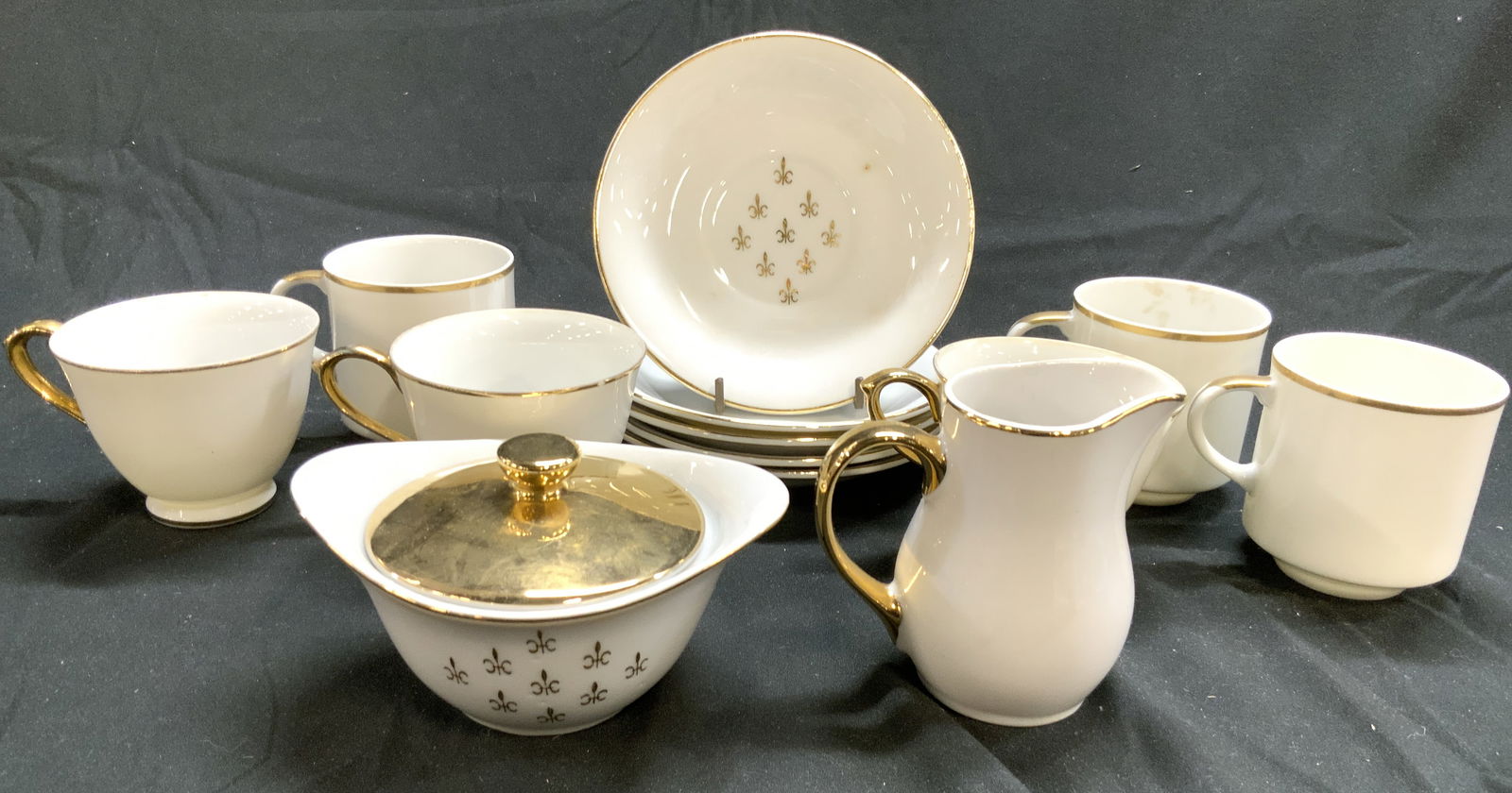 13 Fleur De Lis Partial Porcelain Tea Set (1 of 7)
